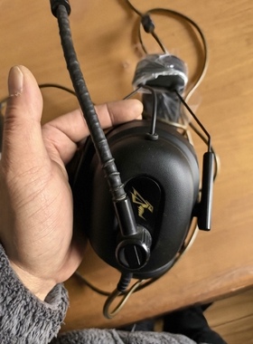 硕美科G236W指挥官和声降噪头戴式耳机有线连接USB接口7.1声道