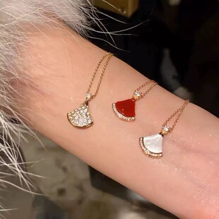925纯银项链女小裙子吊坠扇形母贝百搭锁骨链镶钻玫瑰金套链礼物