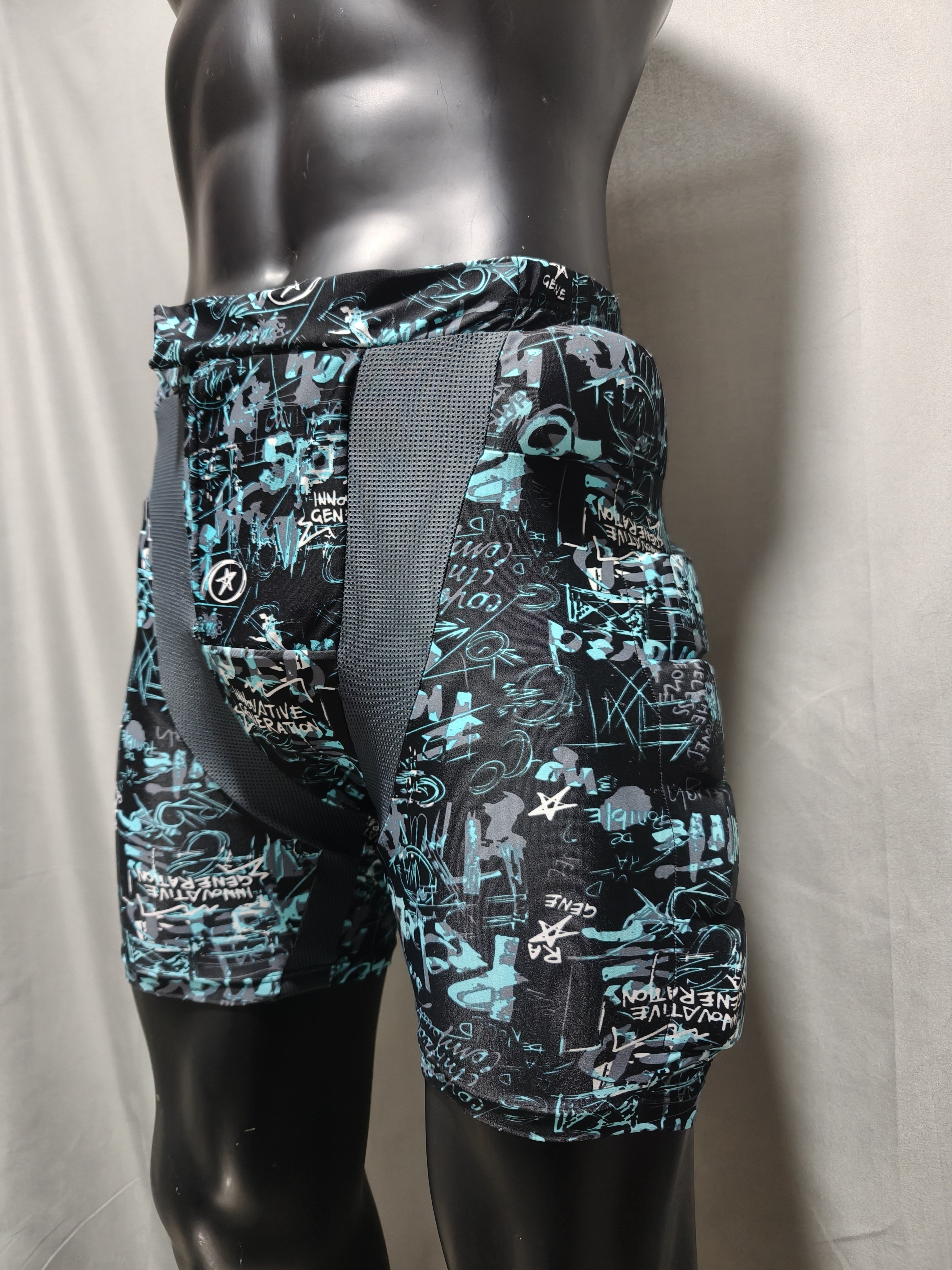 e74韩国wing飞翼单板双板滑雪轮滑防摔裤三面防摔护臀裤护尾椎