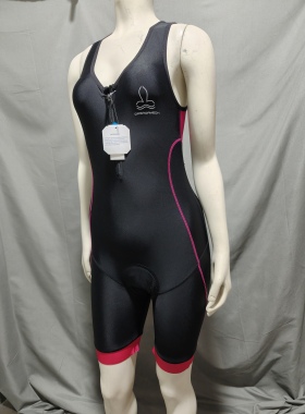 d57美国单女款背带短裤四面弹高弹连体背带短裤女款骑行裤