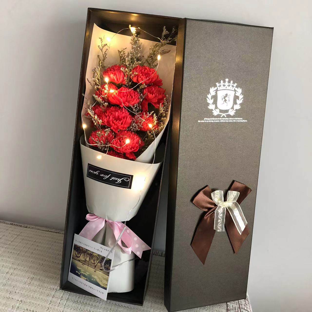 女神节玫瑰康乃馨香皂花满天星花束礼盒创意浪漫礼物花束送女朋友