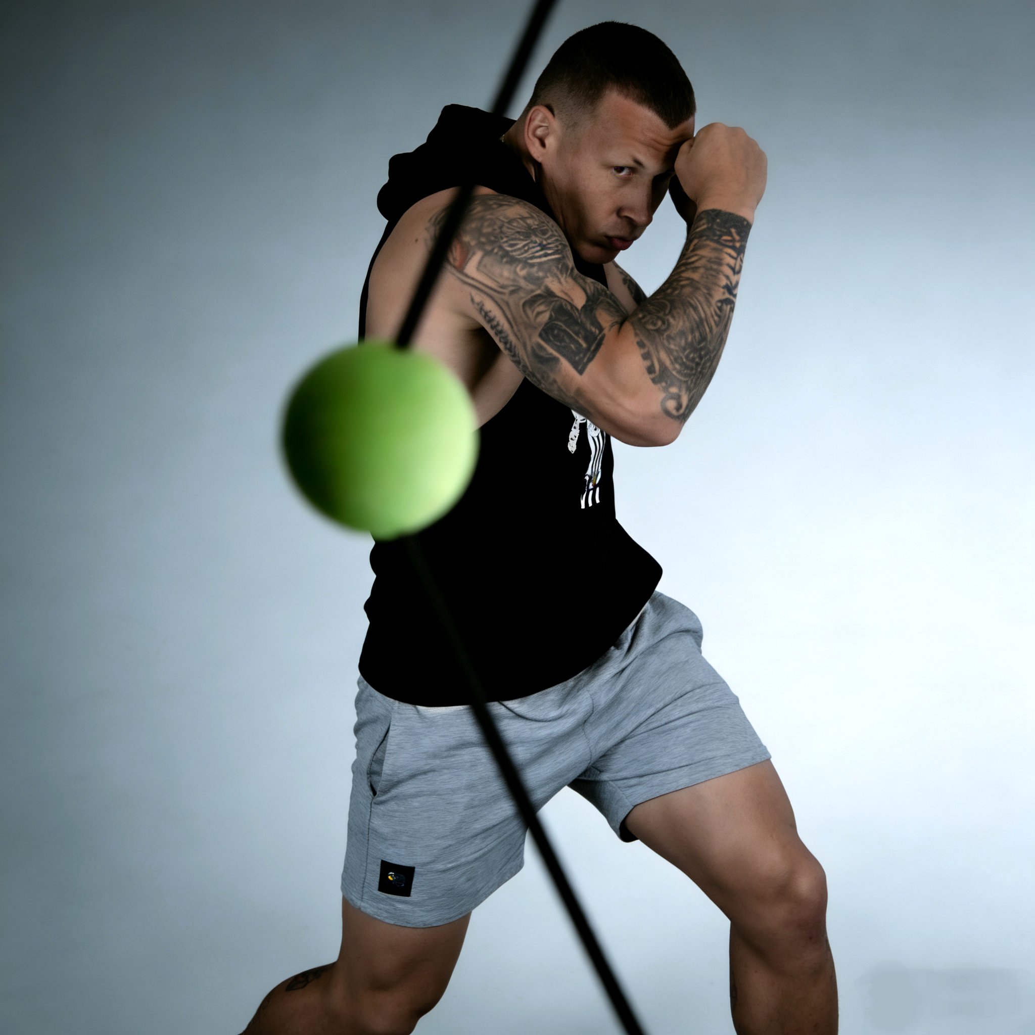 反应闪躲拳击速度球训练器材闪避球专业家用打拳神器悬挂天地格斗