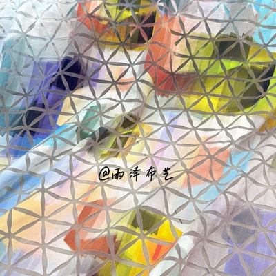 限量50米菱形格子欧根纱低提花涂鸦风半透时装布料 衬衫连衣裙