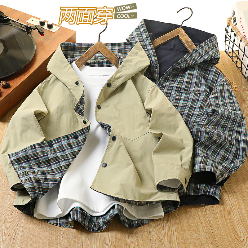 男童两面穿外套春秋款2026儿童洋气连帽衫中大童百搭韩版开衫外套