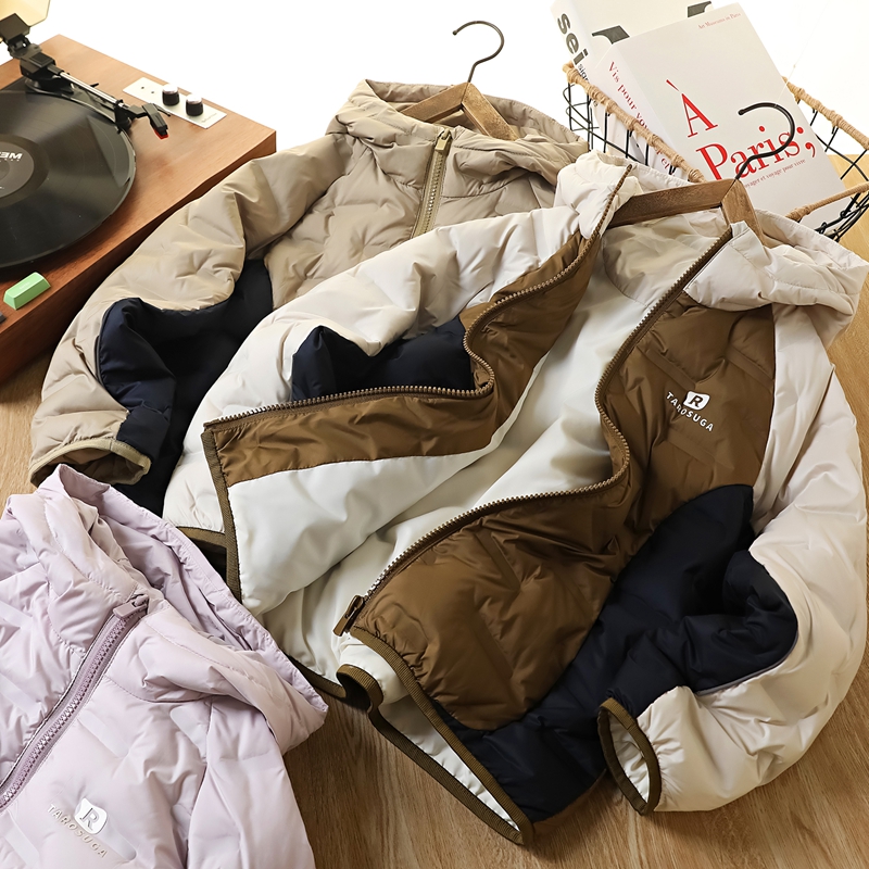 男童羽绒服冬季新款2025儿童轻薄保暖中大童拼接连帽90绒羽绒外套