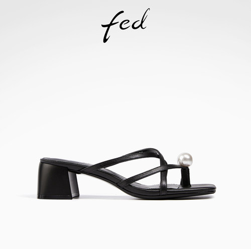 fed夹趾沙滩凉鞋夏季新款女鞋时尚粗跟罗马凉拖鞋女款D0518-YA681