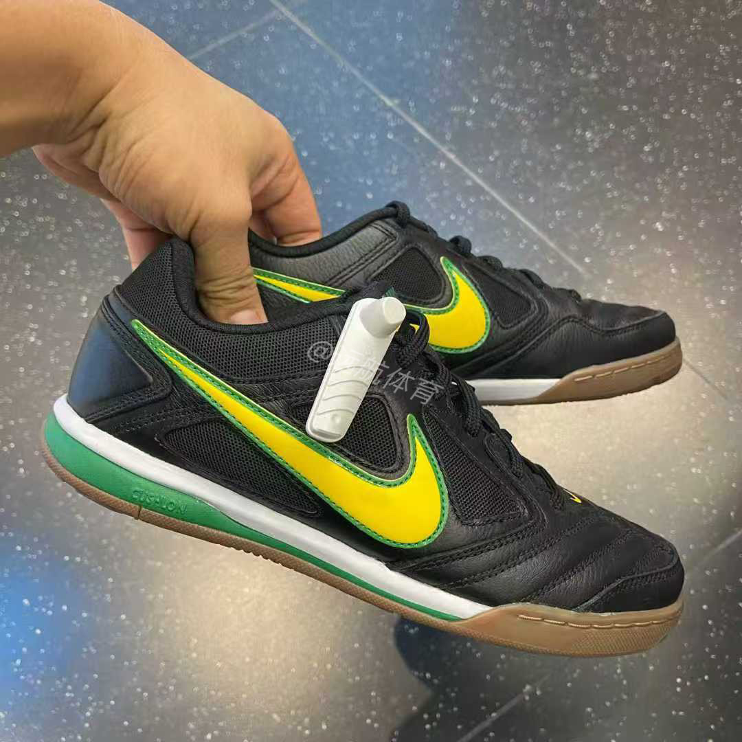 Nike/耐克 Gato系列 男子舒适防滑耐磨休闲运动训练足球鞋IB8509