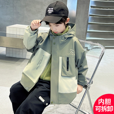 日本无印mu男童外套春秋款2025新款儿童冲锋衣三合一防风防水男孩