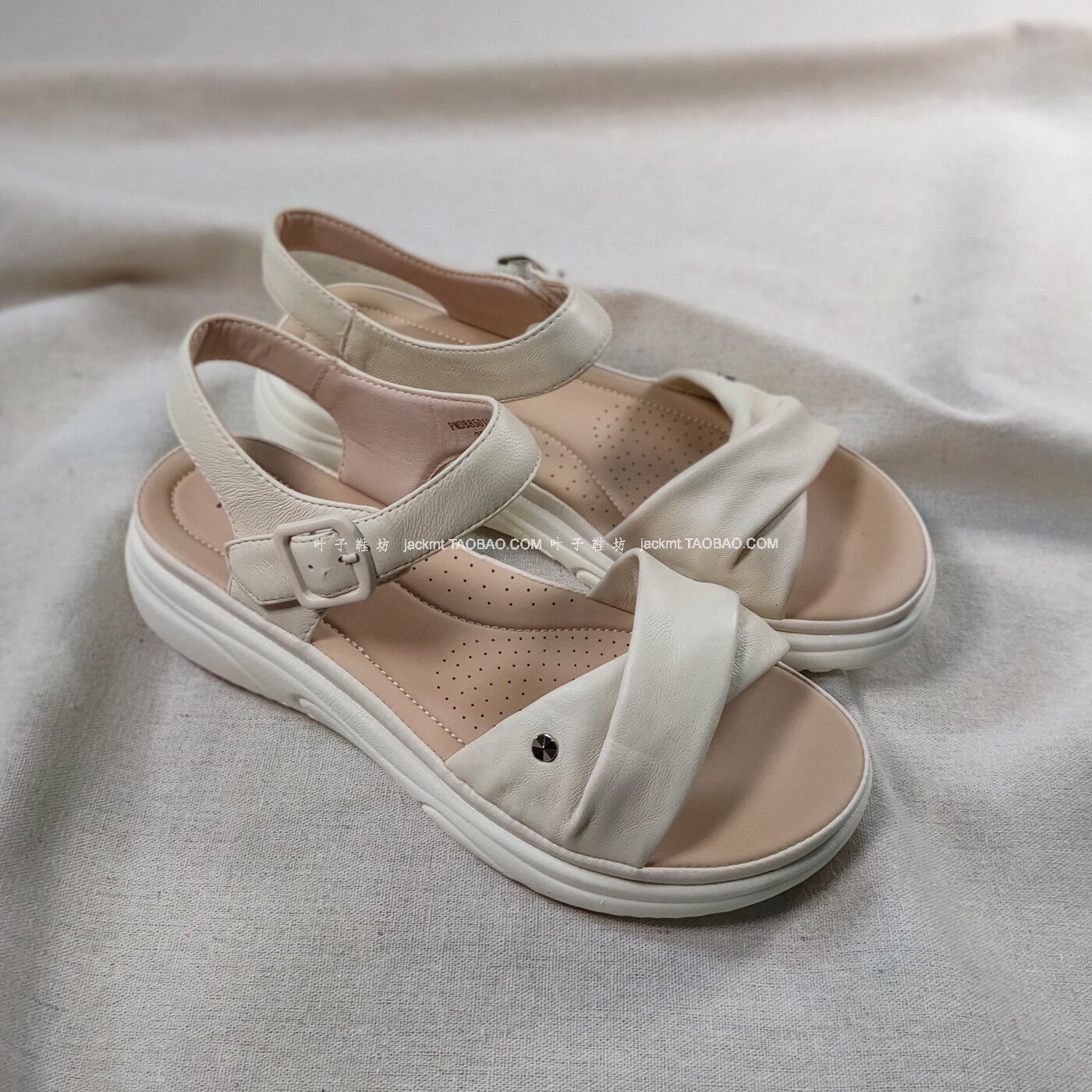 纯原！反季买更划算~运动底可奔跑一字带羊皮厚底罗马大码女凉鞋,女鞋,罗马凉鞋,淘宝优惠券,粉丝福利购,淘宝优惠卷