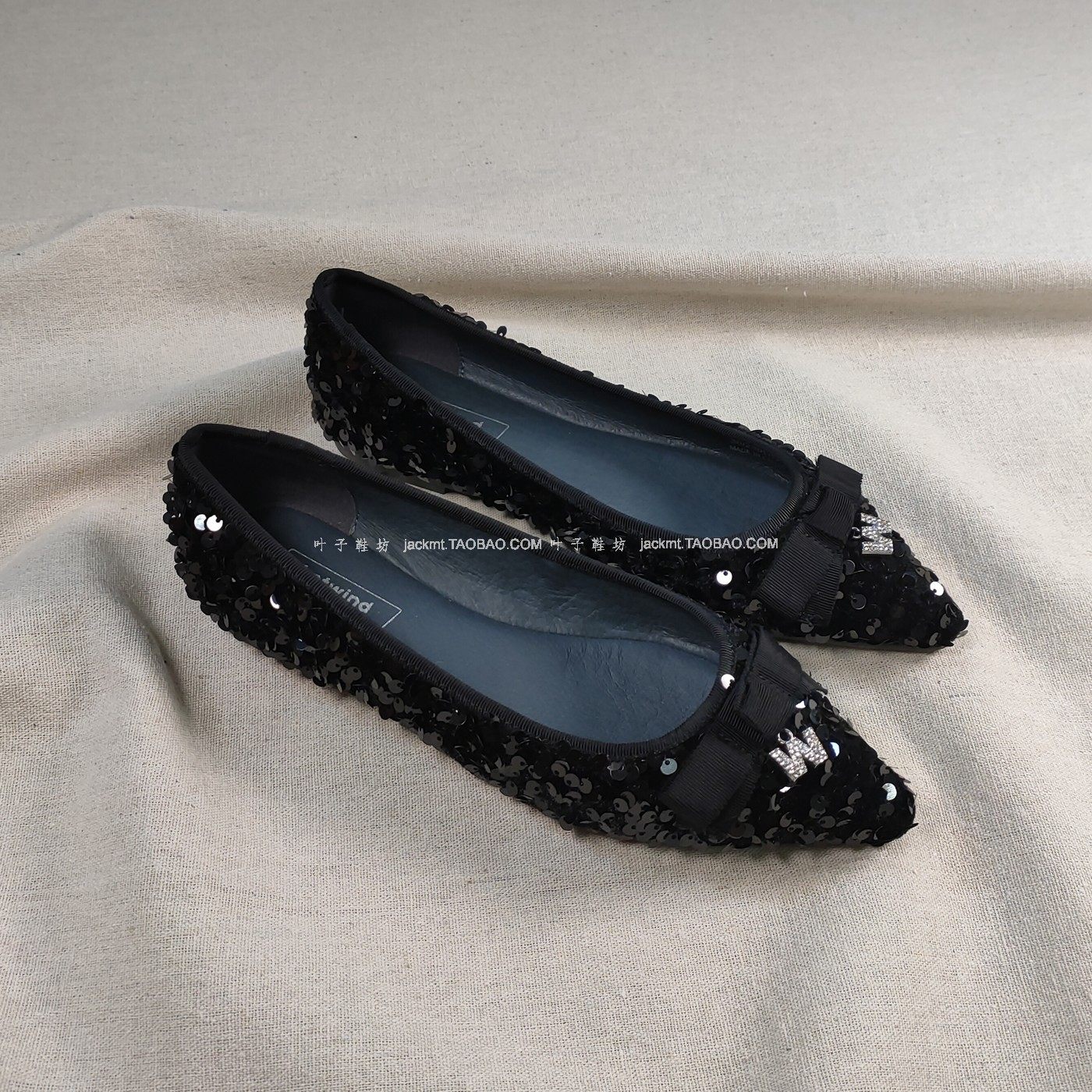 仅1对~纯原！舒适复古风 百搭真皮尖头亮片黑色洋气减龄女平跟鞋