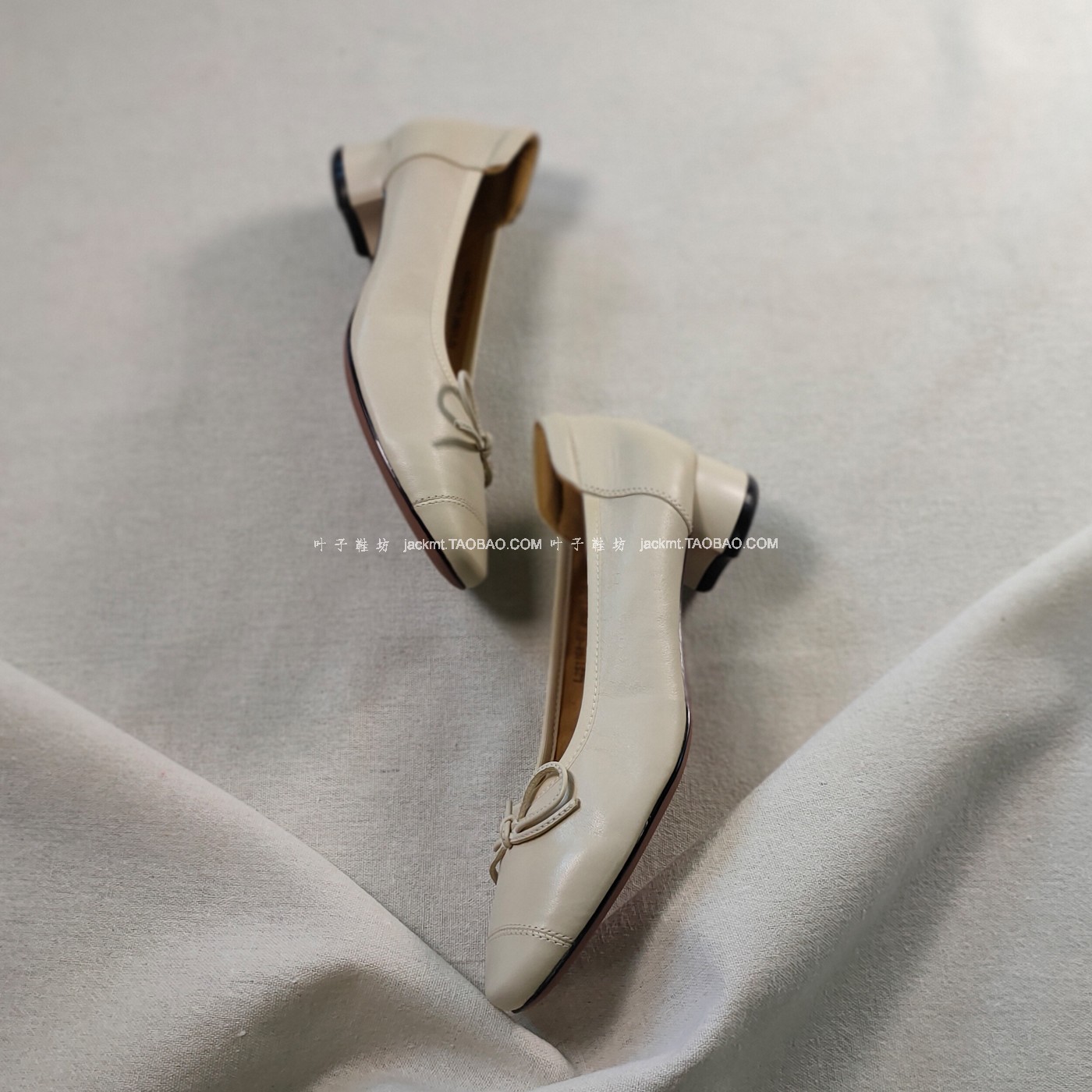 仅1对~纯原！小众风 舒适又时髦！里外全真皮 粗跟纯洁白色工鞋女