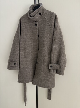 FP高品 立领 极简 微廓形 羊毛 羊毛 羊毛 杂色系带中长款大衣女