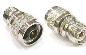 八重车台洲转接头 天线N公转M座7800 FT8900R/7900R馈线转接头