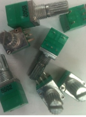 台产MMKQ电位器 R097单联带开关密封式 精密音量电位器15B5K