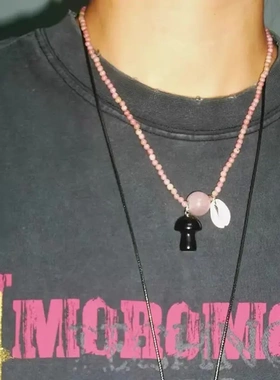 黑色可爱百搭项链明星同款粉色天然石蘑菇项链女轻奢锁骨链毛衣链