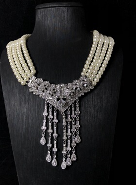 优雅时尚中古饰品流苏吊坠气质轻奢仿珍珠多层项链百搭重工