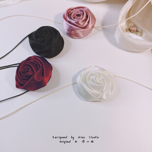 赫本风复古气质小众设计玫瑰花朵丝绒choker锁骨链性感百搭项链女