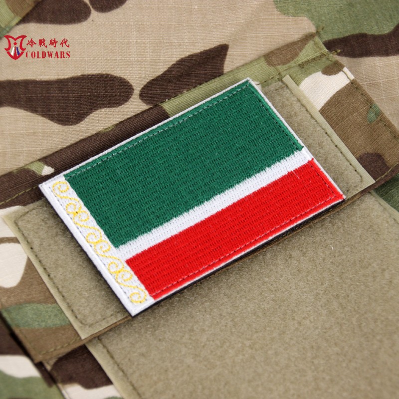 俄罗斯军迷士气章  俄罗斯车臣共和国国旗  刺绣魔术贴臂章