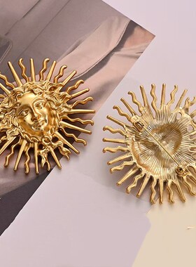 高级感欧美中古宫廷风太阳女神浮雕西装外套大衣风衣百搭金属胸针