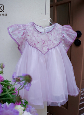 【Lpink童装】夏新款洋气宝宝重工蕾丝荷叶边刺绣娃娃款上衣90023