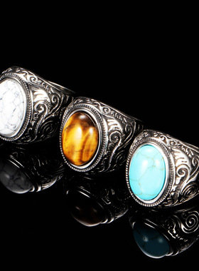 时尚风复古绿松石钛钢戒指