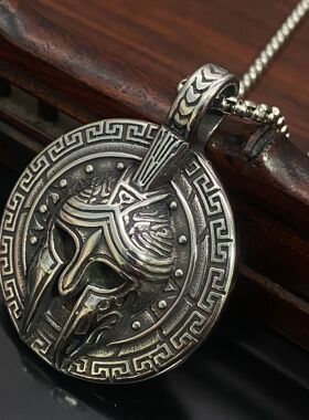时尚钛钢项链 欧美个性复古骑士面具头盔钛钢项链 圆牌钛钢项链