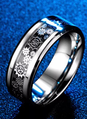 时尚钛钢戒指 镶嵌机械齿轮碳纤维戒指 镶箔片潮男钛钢戒指指环