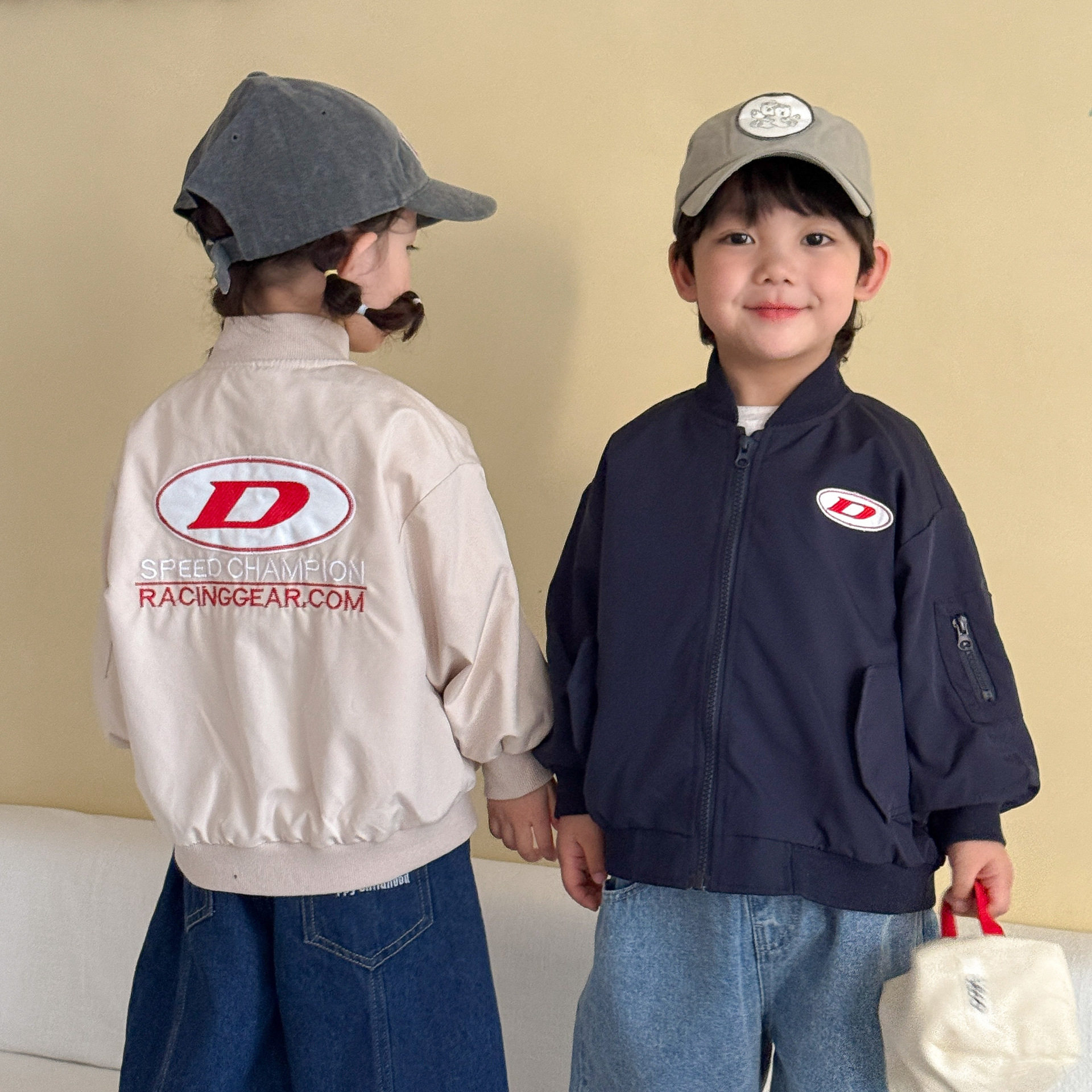 儿童棒球服外套女童运动休闲宽松秋装男童新款春秋季潮酷拉链上衣