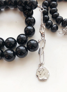 不规则黑色圆珠玛瑙石