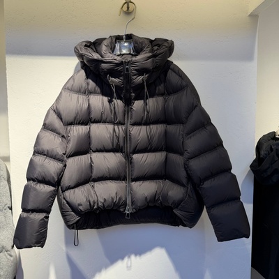 2025年冬装新款流行女装蓬松90大朵白鹅绒羽绒服花苞帽保暖泡芙潮