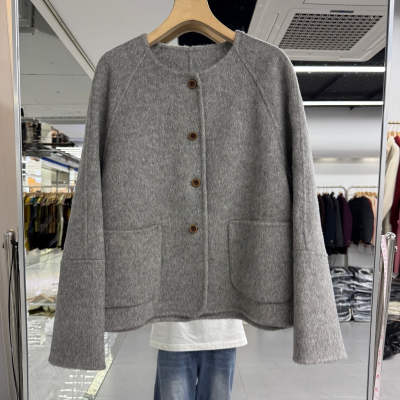 短款小个子双面羊绒大衣外套2025年秋冬新款流行女装圆领单排扣潮