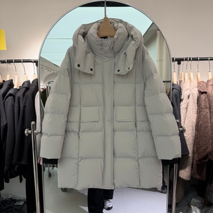 2025年冬装新款流行女装进口科鲁达白鹅绒羽绒服黑金锁温磁吸扣潮