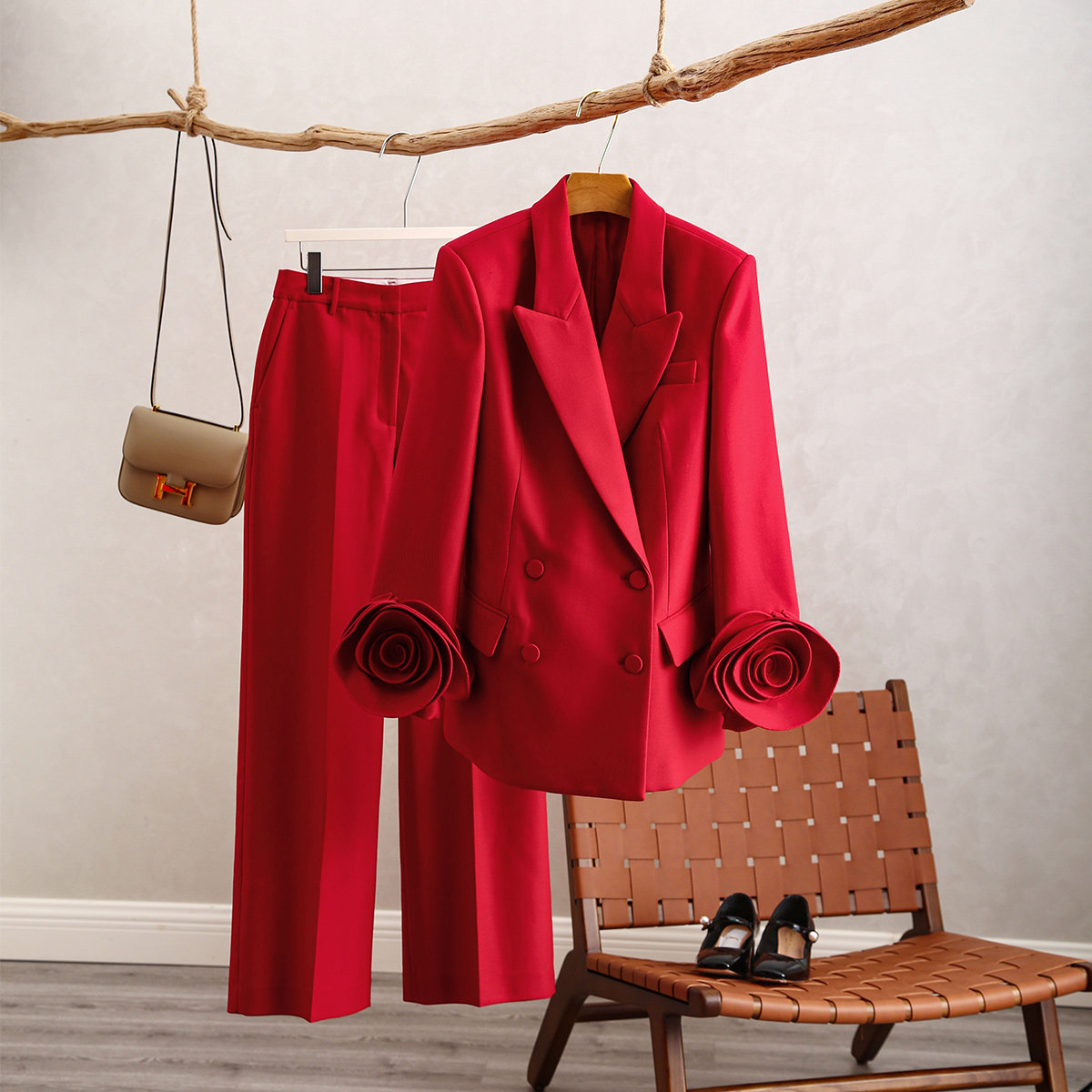 秋冬袖口花朵西装外套气质优雅