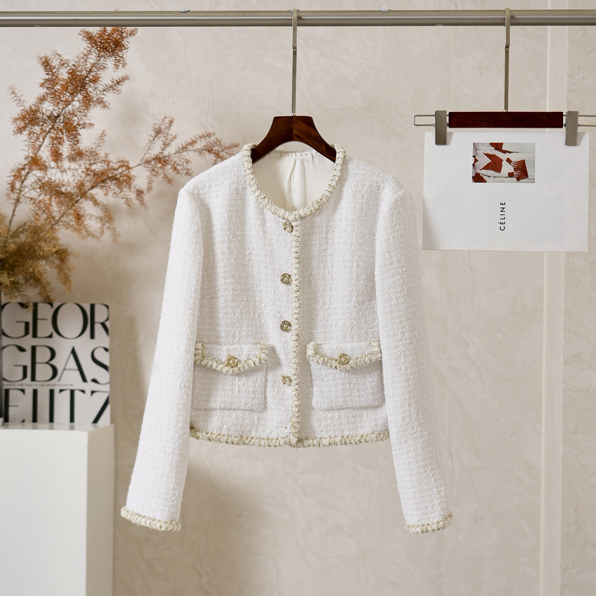 精致小香风圆领编织短外套