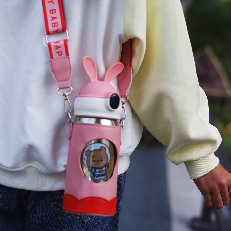 纯钛儿童保温杯冬天里最靓的学生保温杯高端钛金属呵护孩子健康