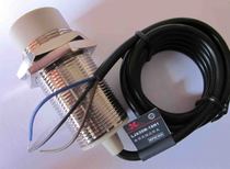 欣灵电容式接近开关CJM30M-15N1直流DC24V三线NPN常开M18传感器