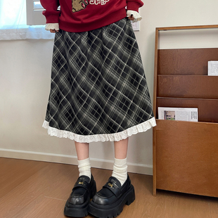 森女部落复古气质百搭格子A字裙蕾丝花边高腰半身裙女2025新款 秋