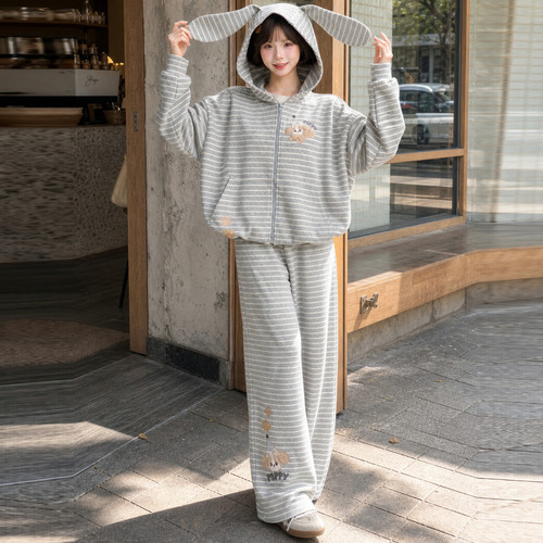 森女部落甜妹风条纹外套女新款小狗刺绣设计感兔耳连帽宽松上衣秋
