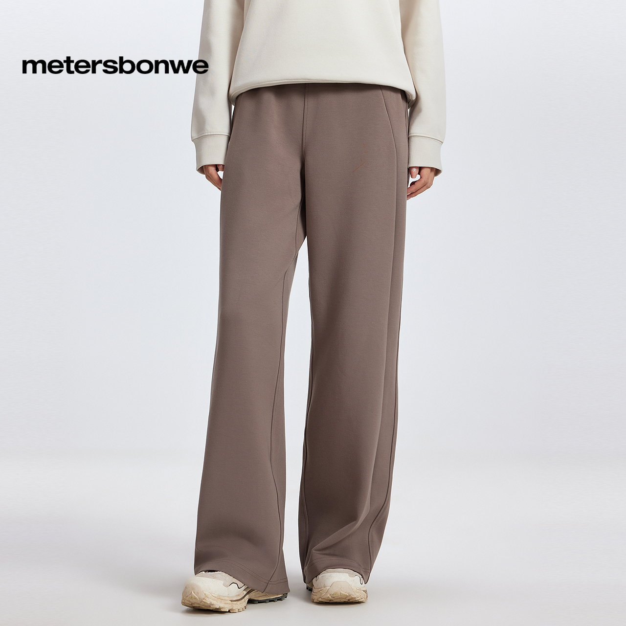 美特斯邦威舒适女士直筒裤