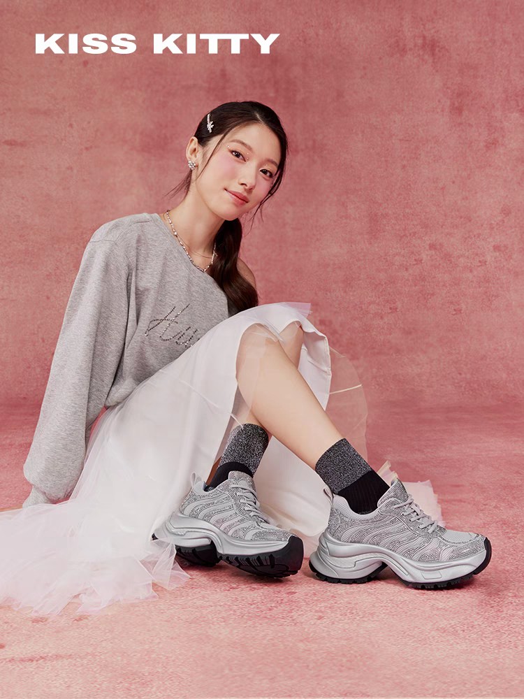 正品Kiss Kitty女鞋热销冬新款系带休闲带舒适运动鞋SA54740-62