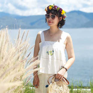 掌染草草木染手工刺绣进口马匹棉吊带背心24夏玫瑰花肩带A字上衣