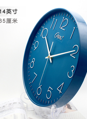 现代客厅简约挂钟康巴丝时尚钟表卧室静音时钟儿童房蓝色圆形墙钟