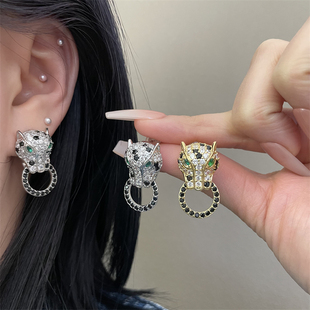 轻奢立体豹子头耳环女S925银针微镶锆石耳钉耳坠欧美时尚霸气耳饰