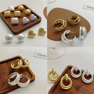 高级感亚金银色耳环女S925银针简约耳钉耳圈2026年秋冬新款耳饰潮