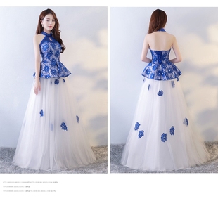 2026款青花瓷主持人演唱会宴会年会礼仪队礼服旗袍婚纱走秀服装