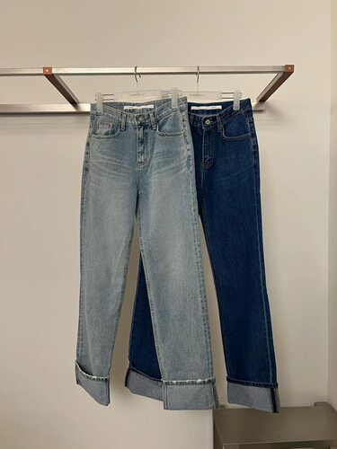 现 26春季新款韩国东大门LONDONFLAT 裤脚卷边牛仔裤 洋气百搭