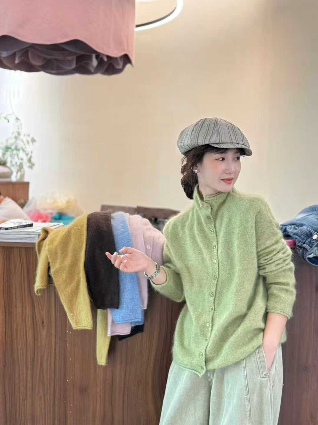 高品质糖果色单排扣羊绒衫女堆堆领纯色宽松羊绒开衫上衣
