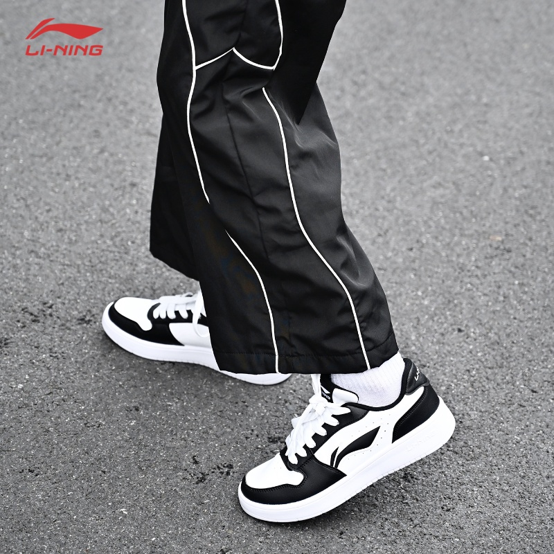 李宁板鞋男启辰低帮熊猫配色板鞋学生滑板鞋运动鞋黑白配色防滑耐