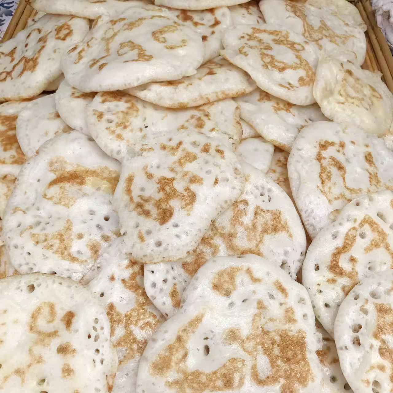 东北大饼子特色饼大米面大饼子锅出溜杂粮饼牛舌饼一份1500克包邮