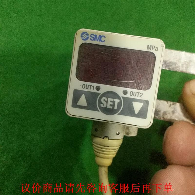 SMC压力传感器ISE50-02-62L 1SE40-01-